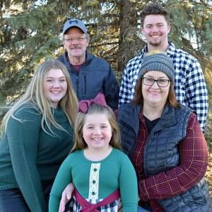 Meet your Posher, Dawna